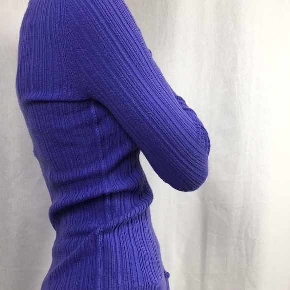 Thin sweater - Picture 2 of 2